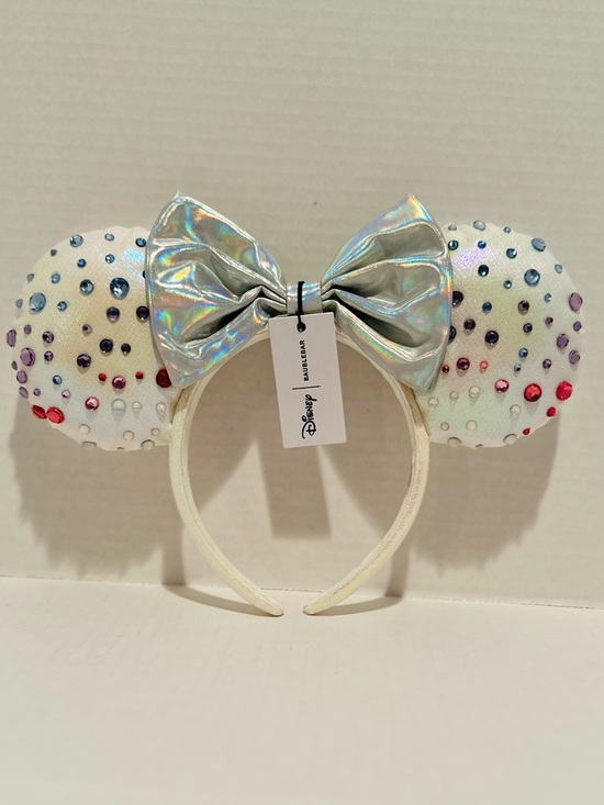BaubleBar Accessories - Baublebar NWT Disney Minnie Mouse Iridescent Ears Headband